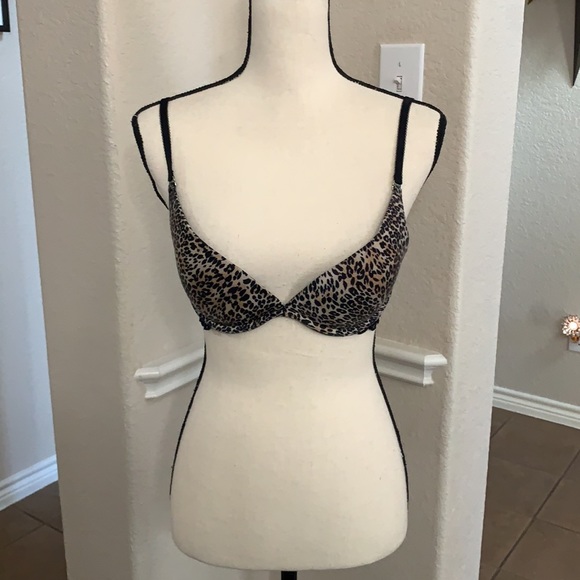 Victoria’s Secret very sexy lace w/animal print push-up bra - Picture 6 of 13